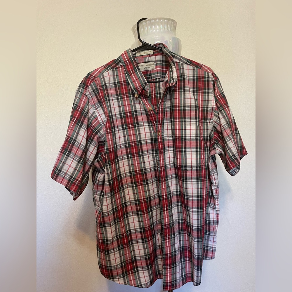 Tournament Arrow Men’s XL Short Sleeved Flannel